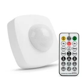   Mozgásérzékelő távirányítóval - 360° - max 10 m - max 2000W - IP65